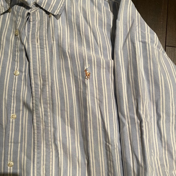 Ralph Lauren button up // beautiful condition - Picture 2 of 5